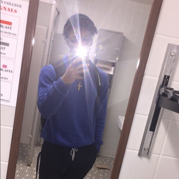 Meet your Posher, Tae - Picture 1 of 1